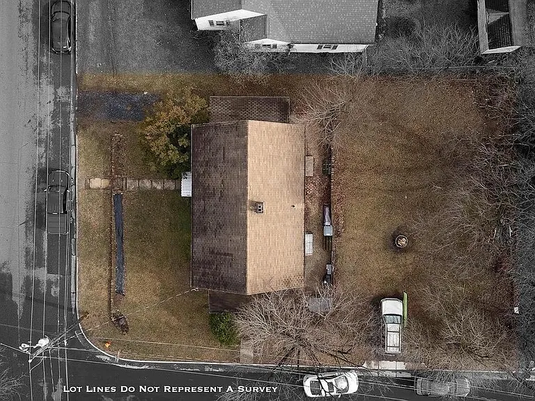 537 Long Ave — Photo 23