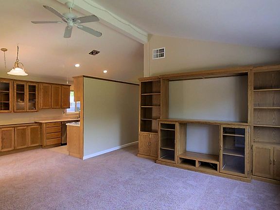3rd image of 7445 Brook Dale Dr