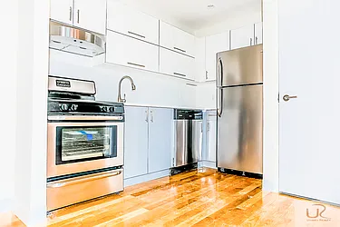 Rented by Urban Realty NYC
