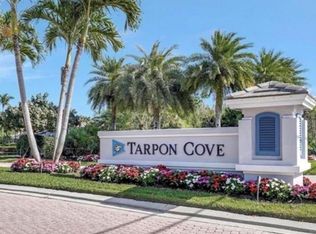 857 Carrick Bend CIR #202, NAPLES, FL 34110