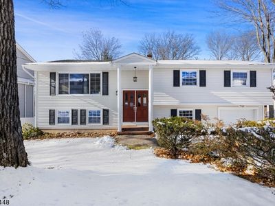 44 Edgemere Rd, Livingston, NJ, 07039