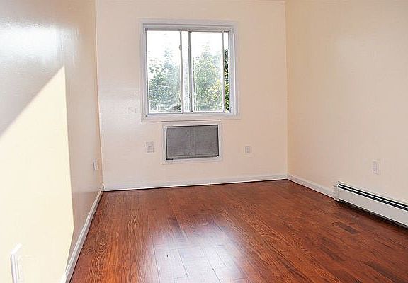 5th image of 328 E 29th St APT 2