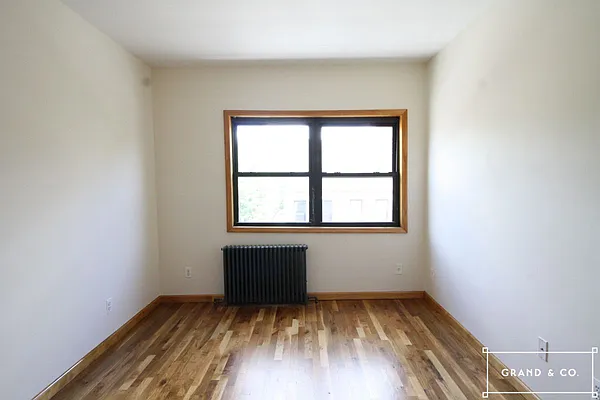 Rented by Grand & Co. | media 20