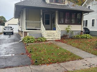 1198 Wells Pl, Stratford, CT 06615