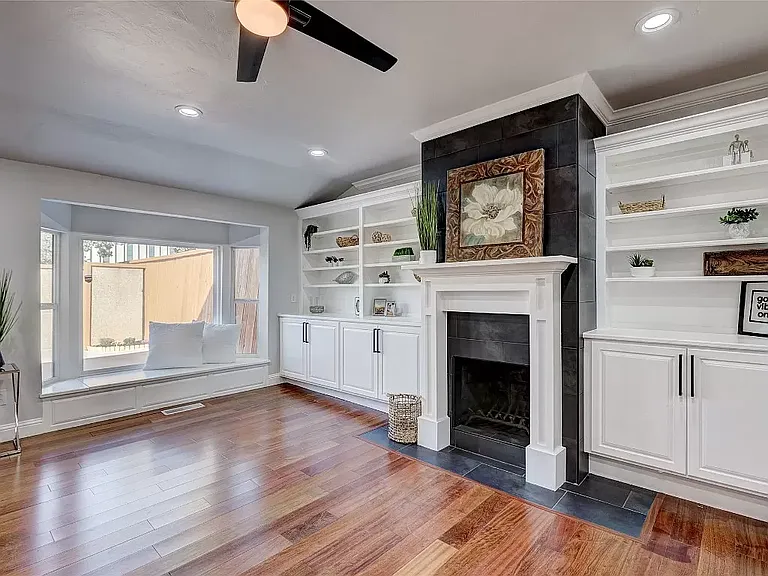 4328 NW 63rd St — Photo 5