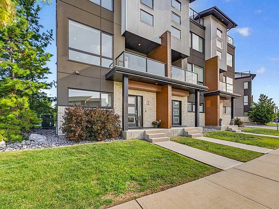 4th image of 95 Salisbury Way #1