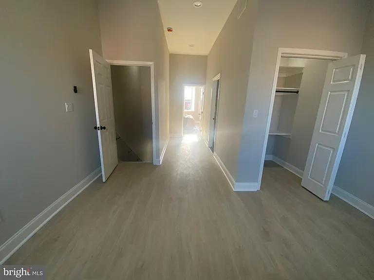 2141 Druid Hill Ave — Photo 32
