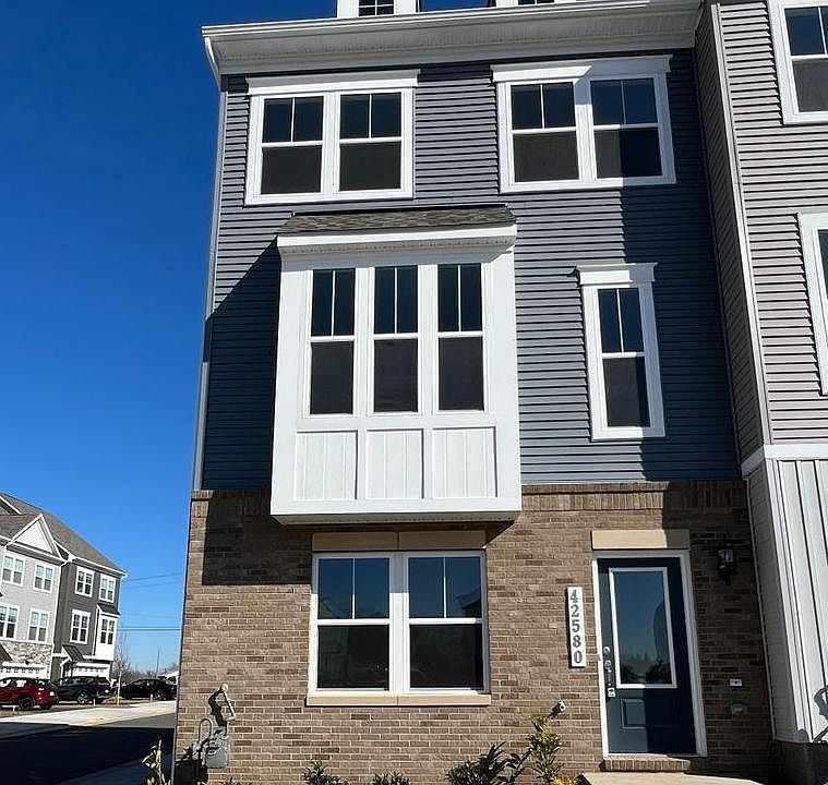 1st image of 24113 Pissarro Dr