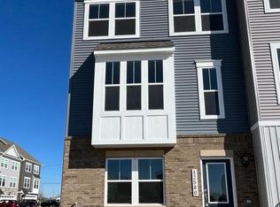 24113 Pissarro Dr, Sterling, VA 20166