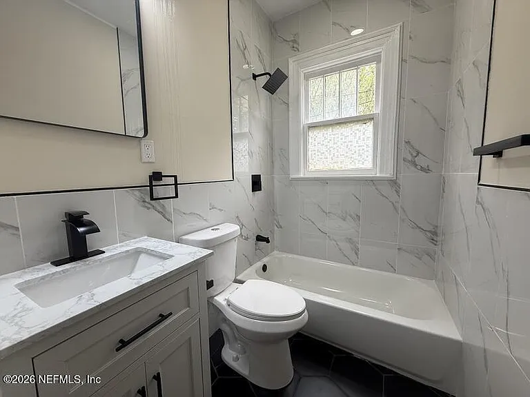 2744 Riverside Ave #14-0 — Photo 12