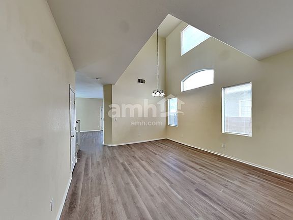 5th image of 6345 Hamilton Grove Ave