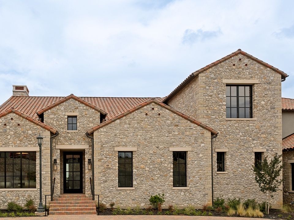 1st image of 48 Cardona Dr