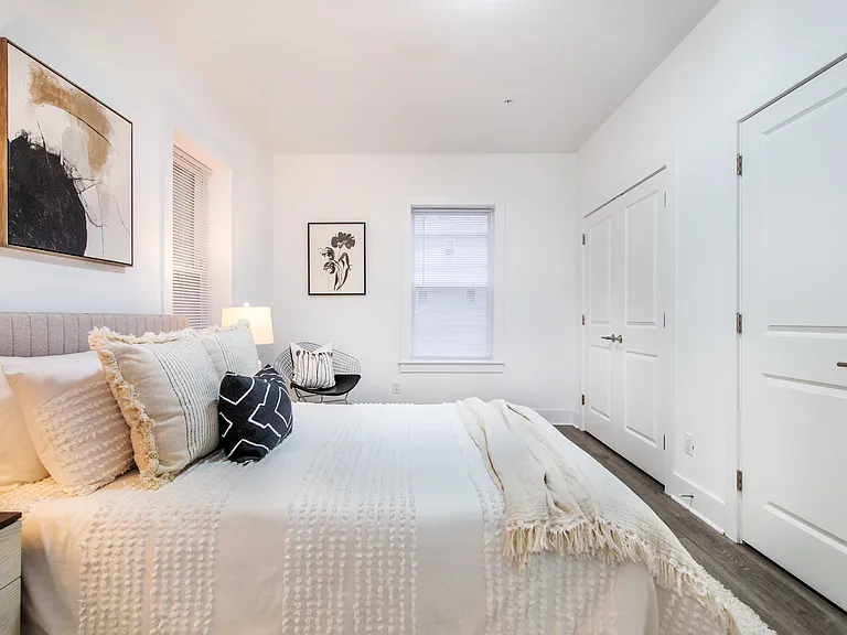 446 Irvine Turner Blvd — Photo 7