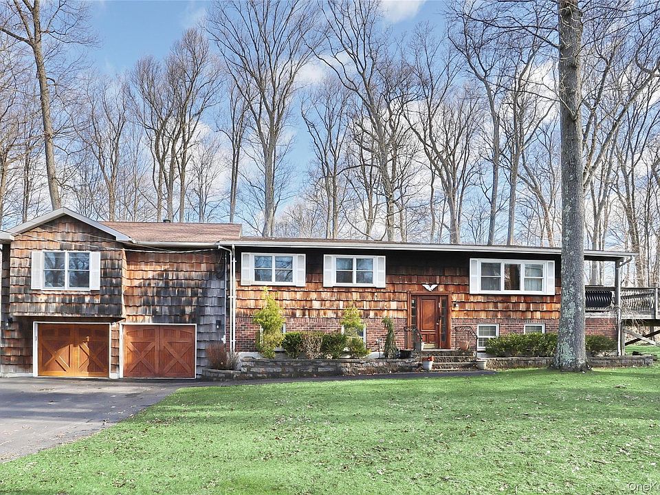 1st image of 1 Forest Glen Court