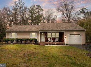 10 Normandy Dr, Medford, NJ 08055