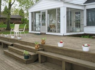 16175 Harbor Point Dr, Spring Lake, MI 49456