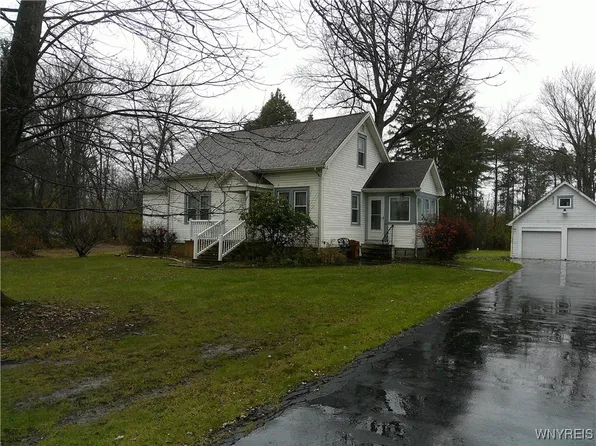 3600 Transit Rd, Orchard Park, NY 14127