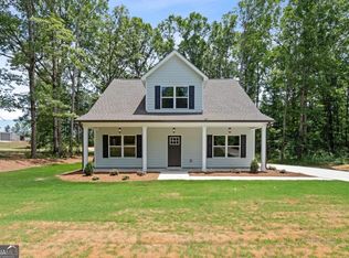 1904 Hemphill Rd, Griffin, GA 30224