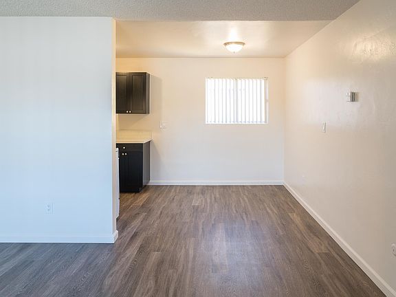 2nd image of 346 Roosevelt St APT 10