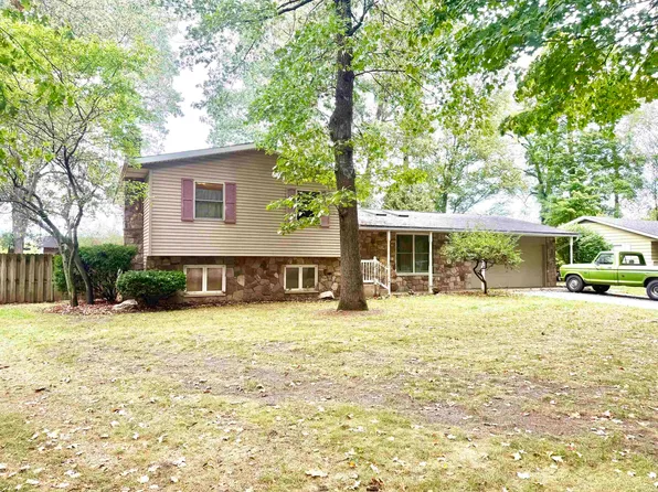 18961 Wilderness Dr, Goshen, IN 46528