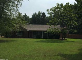 9306 Lee Springs Rd, Pine Bluff, AR 71603