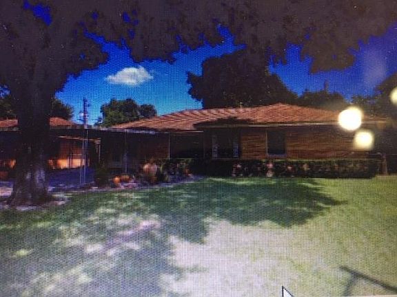 2nd image of 2110 Nina Lee Ln