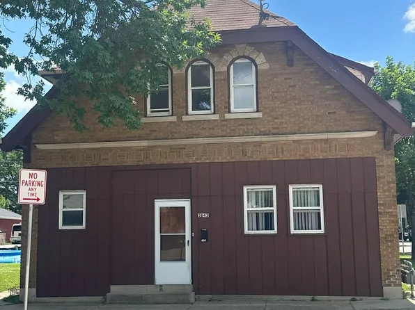 3643-43A W Mitchell St, Milwaukee, WI 53215