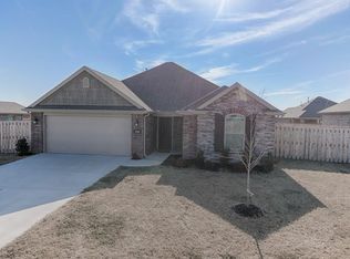 240 Genoa Way, Centerton, AR 72719