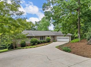 208 W Durham St, Landrum, SC 29356