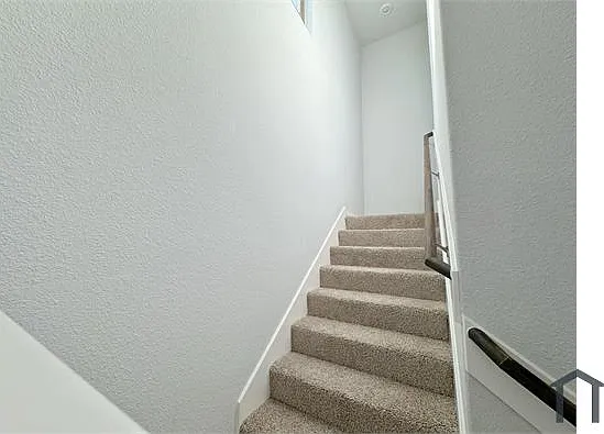2950 Parker Rd — Photo 20