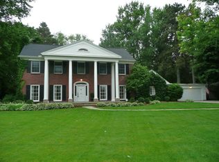 1109 W Saint Andrews Rd, Midland, MI 48640