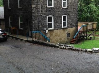 9060 Valley Rd, North Bergen, NJ 07047