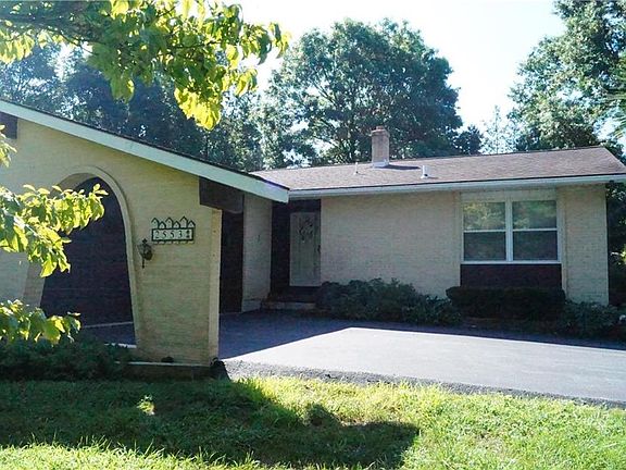 2nd image of 2553 E Scenic Dr