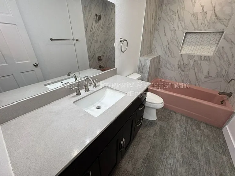 144 Primrose Ave #1 — Photo 17