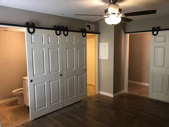 5th image of 1701 W Tuckey Ln #119