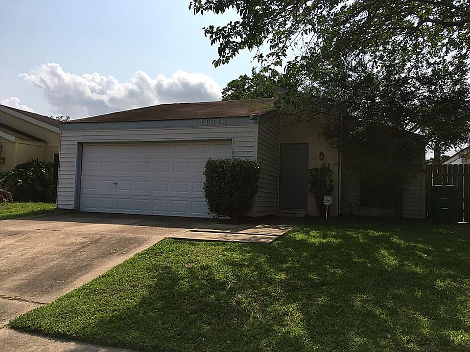 1st image of 11818 Bob White Dr
