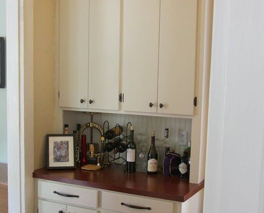 Butler's Pantry.