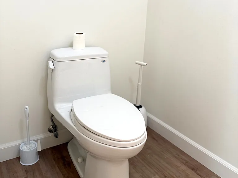 1225 Oak Grove Ave #2 — Photo 9