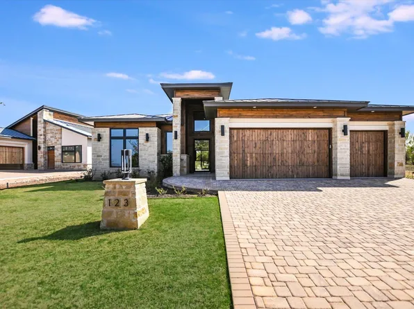 123 Azalea Loop, Horseshoe Bay, TX 78657