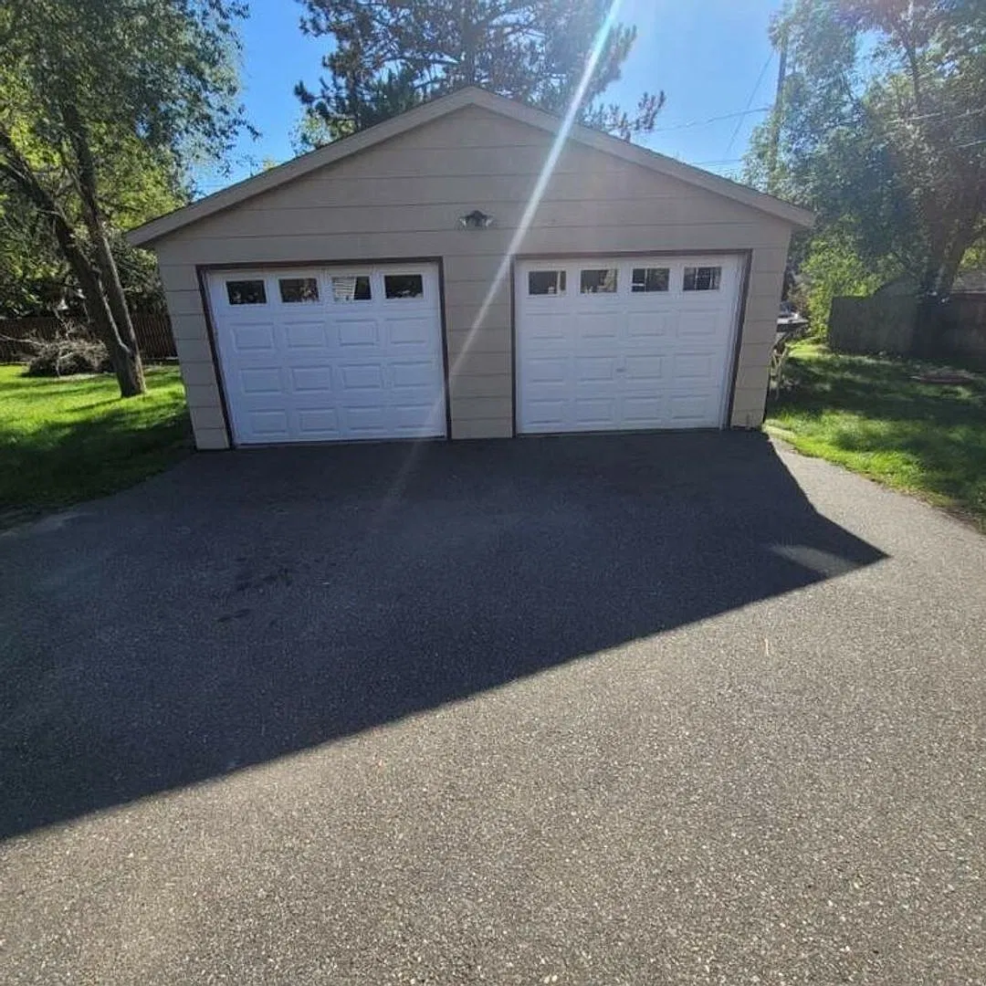 129 Williams Street — Photo 2