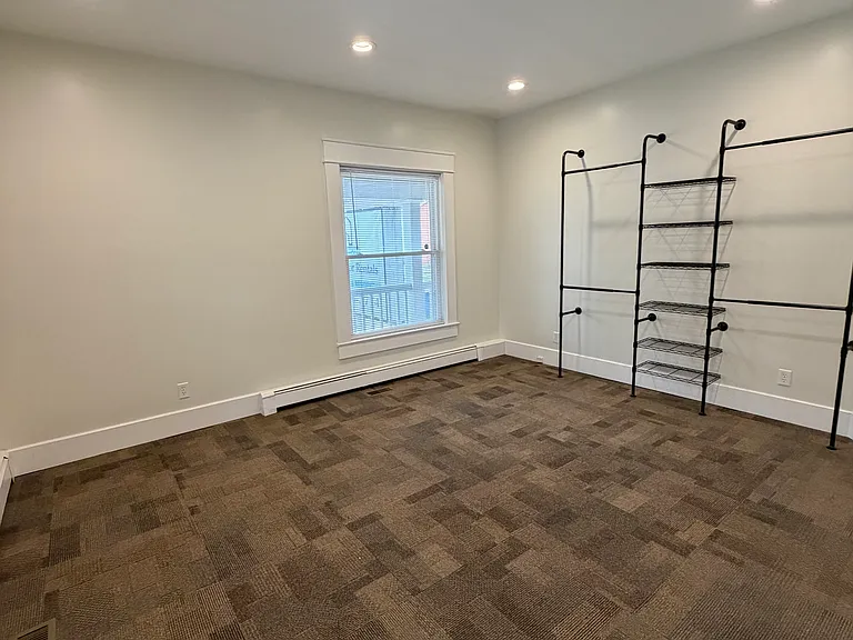 63 E Hill St #65 — Photo 8