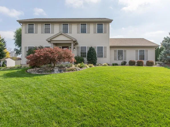 2525 Somerset Rd, Whitehall, PA 18052