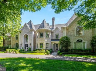 10010 High Hill Pl, Great Falls, VA 22066
