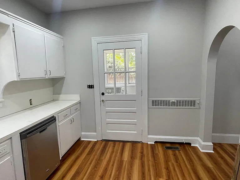 406 S Harding St #A — Photo 22