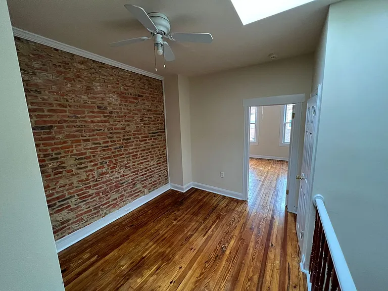 102 S Curley St — Photo 13