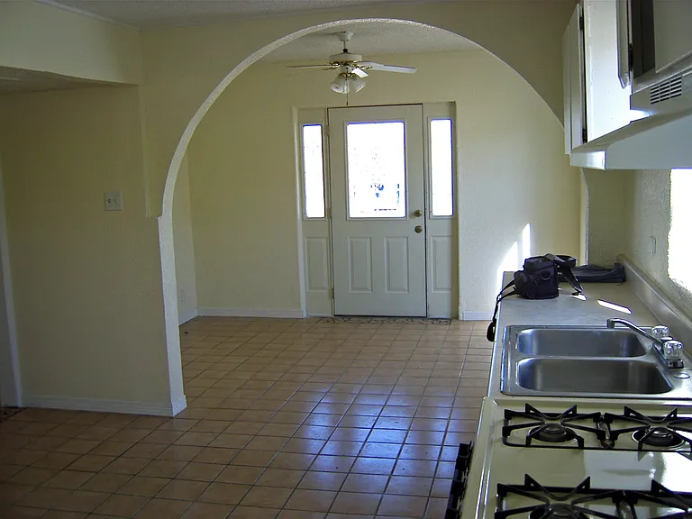 113 Abraham Ct #A — Photo 1