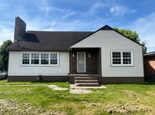 108 Park Ave, South Point, OH 45680