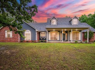 68 Archery Range Rd, Shawnee, OK 74801