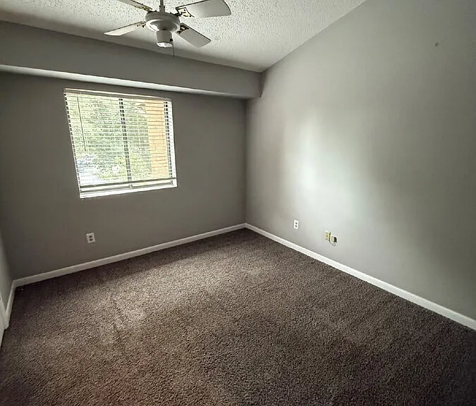 109 Turtle Creek Rd #12 — Photo 9