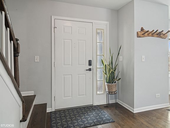 2nd image of 489 Tallgrass Cir